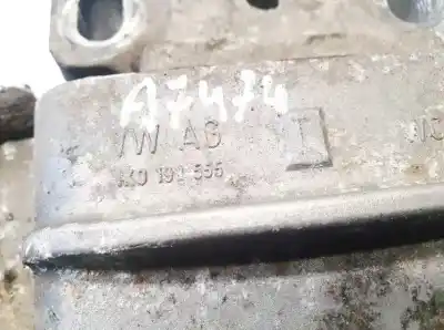 Автозапчасти б/у поддержка двигателя за audi a3 (8p) 2.0 tdi ссылки oem iam 1k0199555  