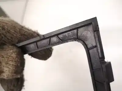 Pezzo di ricambio per auto di seconda mano plastiche per opel vectra c (z02) 2.2 dti 16v (f69) riferimenti oem iam 24463520  