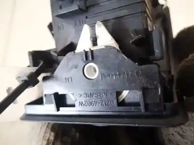 Автозапчасти б/у аэрационная решетка за skoda octavia combi (1z5) 1.9 tdi dpf ссылки oem iam 02124902w  0212-4902w