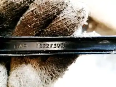 Автозапчастина б/у лівий передній ручок склоочисника для opel insignia a (g09) 2.0 cdti (68) посилання на oem iam 13227399   Автозапчастина б/у лівий передній ручок склоочисника для opel insignia a (g09) 2.0 cdti (68) посилання на oem iam 13227399