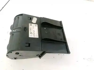 Автозапчастина б/у аераційна решіта для mercedes-benz w203, 2000.05 - 2004.02 c 220 cdi (203.006) 105kw 2000.05 - 2007.02 посилання на oem iam a2038300454  4149001