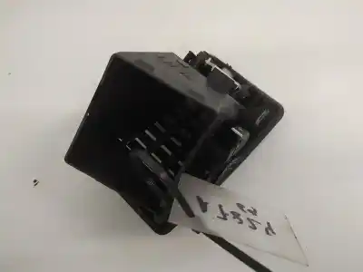 Автозапчастина б/у аераційна решіта для skoda octavia combi (1z5) 1.9 tdi dpf посилання на oem iam 4905  