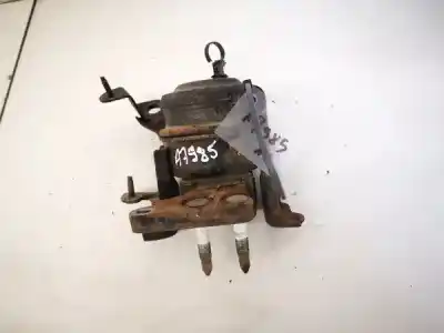 Second-hand car spare part engine support for toyota corolla (e12) 2.0 d-4d sol berlina oem iam references 