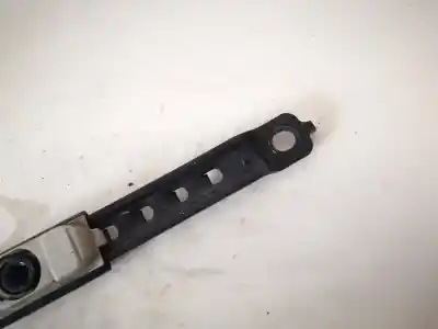 Pezzo di ricambio per auto di seconda mano plastica per toyota corolla (e12) 2.0 d-4d sol berlina riferimenti oem iam   