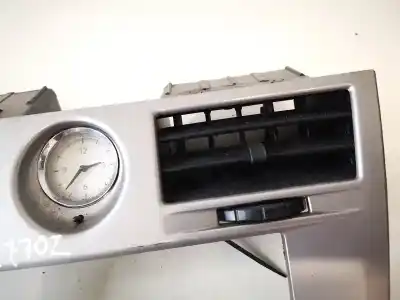 Автозапчастина б/у аераційна решіта для chrysler sebring (js) 2.0 crd посилання на oem iam 1000470rev  