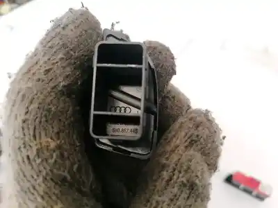 Автозапчасти б/у пластик за audi a1 (8x) 1.6 tdi ссылки oem iam 8x0867443  