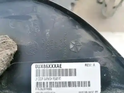 Автозапчастина б/у пластика для chrysler 300c (lx, le) 3.0 crd посилання на oem iam oux86xxxae  