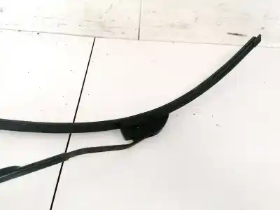 Second-hand car spare part left front windshield wiper arm for toyota corolla (e11) 2.0 d-4d linea sol oem iam references   