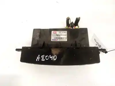Peça sobressalente para automóvel em segunda mão comando de sofagem (chauffage / ar condicionado) por kia sorento 2.5 crdi ex referências oem iam 972503e100  97250-3e100, 3e100