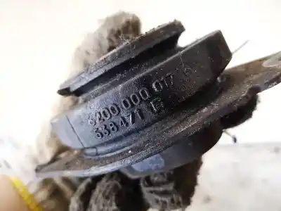 Second-hand car spare part engine support for renault espace iv (jk0) 2.2 dci turbodiesel oem iam references 8200000017  