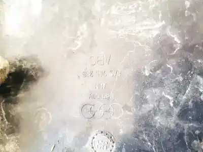 Pezzo di ricambio per auto di seconda mano plastica per audi 80 avant 1.9 tdi riferimenti oem iam 8a5945285  