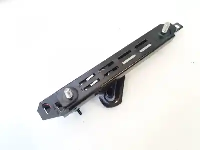 Second-hand car spare part plastics for opel meriva b 1.7 16v cdti oem iam references 2020496