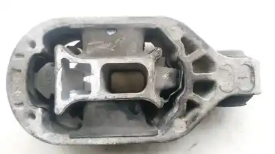 Second-hand car spare part engine support for renault scenic ii 1.9 dci diesel oem iam references   