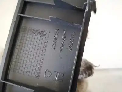 Second-hand car spare part plastics for opel zafira b 1.9 cdti oem iam references 13159587  213680437