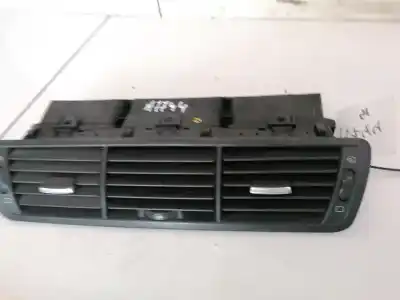 Автозапчастина б/у аераційна решіта для lancia phedra (180) 2.0 jtd 16v emblema cae посилання на oem iam 1484107077  1491965077