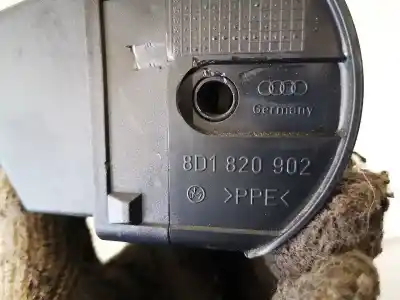 Автозапчастина б/у аераційна решіта для audi a4 avant (b5) 1.9 tdi посилання на oem iam 8d1820902  