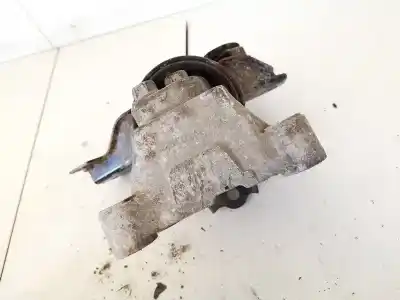 Second-hand car spare part engine support for kia ceed (ed) 1.6 crdi 115 oem iam references   