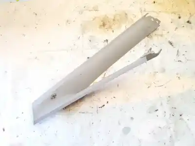 Second-hand car spare part plastics for opel meriva b 1.7 16v cdti oem iam references 93363692