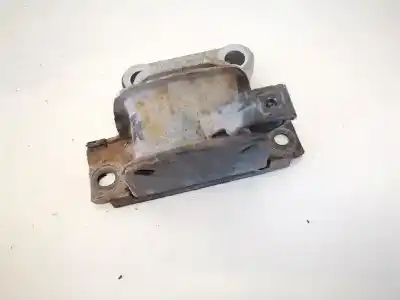 Second-hand car spare part engine support for opel corsa c 1.2 16v cat (z 12 xep / lb4) oem iam references   