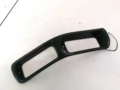 Pezzo di ricambio per auto di seconda mano plastica per audi 80 avant 1.9 tdi riferimenti oem iam 893867196  