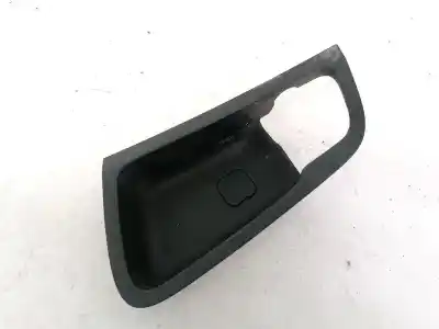 Pièce détachée automobile d'occasion plastiques pour hyundai i30 1.6 crdi cat références oem iam 836112l000