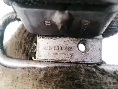 Автозапчасти б/у дверной фиксатор за audi a6 c6 (4f2) 2.0 tfsi ссылки oem iam 8e0833412  