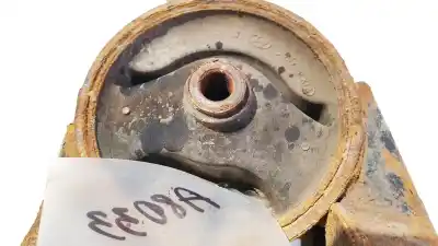 Second-hand car spare part engine support for hyundai i30 1.6 crdi cat oem iam references 219312h100  21931-2h100