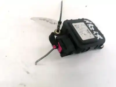 Peça sobressalente para automóvel em segunda mão motor de abertura da comporta de sofagem por audi a6 avant (4b5) 1.9 tdi referências oem iam 4b1820511a  0132801127