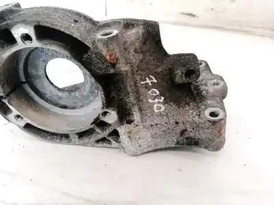 Second-hand car spare part engine support for chrysler pt cruiser (pt) 2.2 crd cat oem iam references   