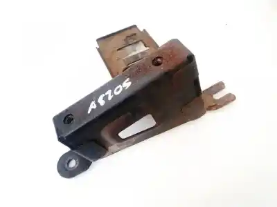 Pezzo di ricambio per auto di seconda mano plastica per opel meriva b 1.7 16v cdti riferimenti oem iam   