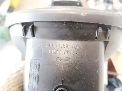 Автозапчастина б/у аераційна решіта для ford focus turnier (cak) 1.8 tddi turbodiesel cat посилання на oem iam 98ab19893akw  d1b1a