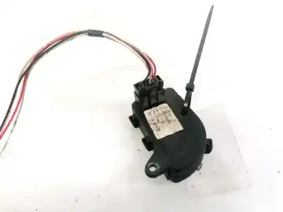 Pièce détachée automobile d'occasion MOTEUR / ACTIONNEUR DE VOLET DE CLIMATISATION pour RENAULT VEL SATIS (BJ0)  Références OEM IAM 52485219  