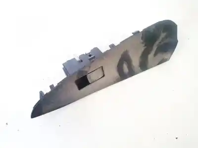Second-hand car spare part LEFT FRONT POWER WINDOW SWITCH for TOYOTA RAV 4 (A3)  OEM IAM references 7427242010  74272-42010