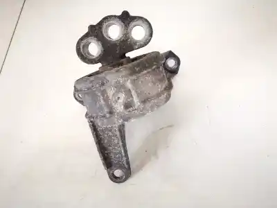 Second-hand car spare part engine support for opel zafira b 1.9 cdti cat (z 19 dtl) oem iam references   