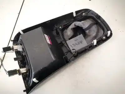 Pezzo di ricambio per auto di seconda mano plastica per hyundai i30 1.6 crdi cat riferimenti oem iam 846512l000  84651-2l000