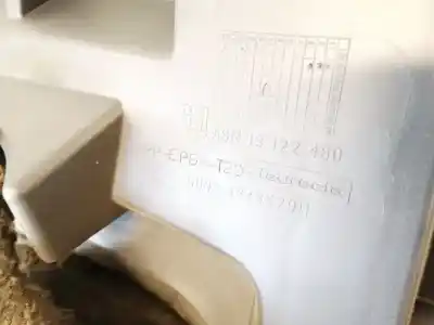 Pezzo di ricambio per auto di seconda mano plastica per opel meriva 1.6 cat (z 16 se / l55) riferimenti oem iam 13122480  464652911