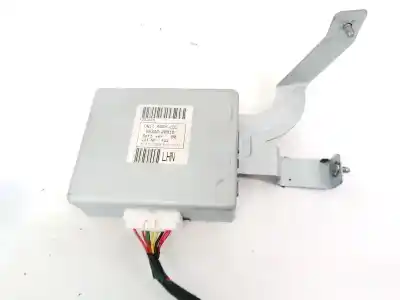 Pezzo di ricambio per auto di seconda mano modulo elettronico per hyundai i30 1.6 crdi cat riferimenti oem iam 953002r010