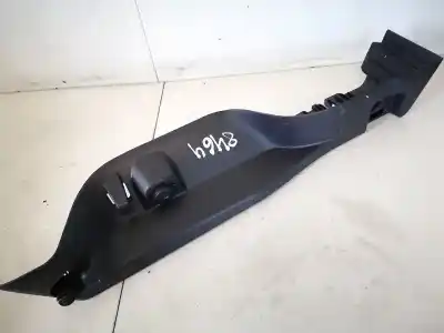Pezzo di ricambio per auto di seconda mano plastica per hyundai i30 1.6 crdi cat riferimenti oem iam 859212r500