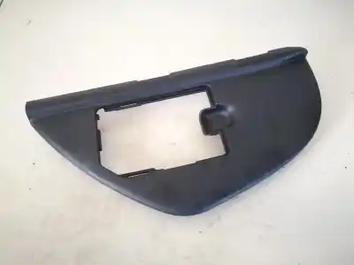 Pezzo di ricambio per auto di seconda mano plastica per hyundai i30 1.6 crdi cat riferimenti oem iam 847152r000