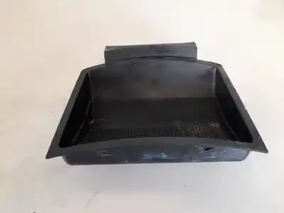 Pezzo di ricambio per auto di seconda mano plastica per volvo v50 (545) 2.0 d riferimenti oem iam 8687478  