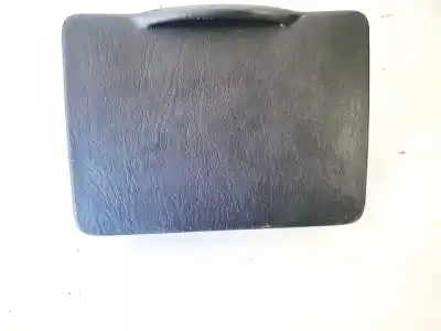 Second-hand car spare part plastics for toyota corolla (e11) 2.0 d-4d linea sol oem iam references 5544112150