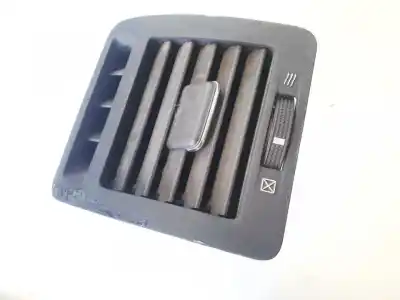 Second-hand car spare part air ventilation grille for toyota corolla (e11) 2.0 d-4d linea sol oem iam references 5566013020