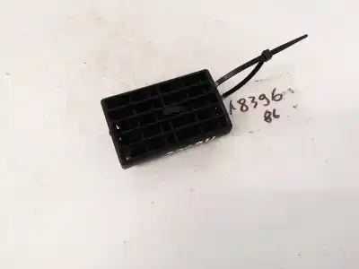 Pezzo di ricambio per auto di seconda mano griglia di aerazione per audi 80/90 (893) 1.8 riferimenti oem iam 893820921