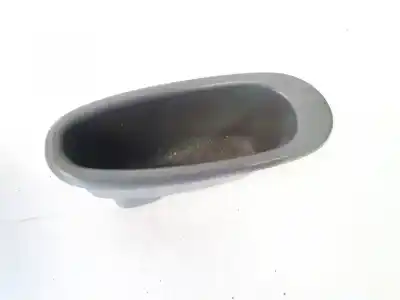 Peça sobressalente para automóvel em segunda mão plásticos por renault clio, 1998.09 - 2001.05 1.2 44kw 1999.03 - 2001.05 referências oem iam 7700411275e