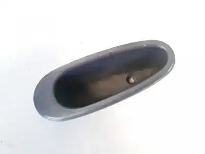 Peça sobressalente para automóvel em segunda mão plásticos por renault clio, 1998.09 - 2001.05 1.2 44kw 1999.03 - 2001.05 referências oem iam 7700411275e