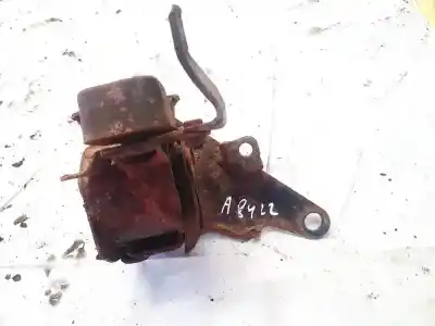 Second-hand car spare part engine support for toyota corolla (e11) 2.0 d-4d linea sol oem iam references   