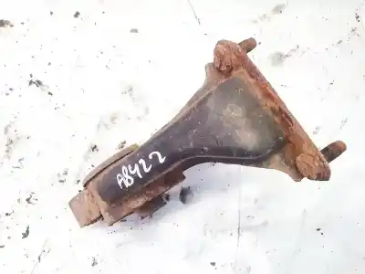 Second-hand car spare part engine support for toyota corolla (e11) 2.0 d-4d linea sol oem iam references 1237127020  12371-27020