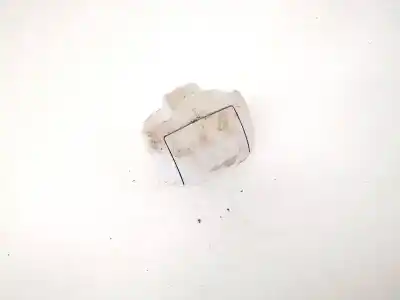 Second-hand car spare part plastics for renault clio, 2009.06 - 2012.11 facelift 1.5 dci 55kw 2010.08 - 2012.11 oem iam references 8200262288