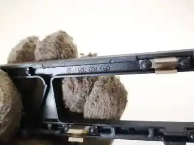 Автозапчастина б/у пластика для audi a3 (8p) 1.6 attraction посилання на oem iam 8d0857511a  