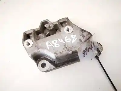 Автозапчасти б/у поддержка двигателя за audi a3 (8p) 1.6 attraction ссылки oem iam 1k0199111